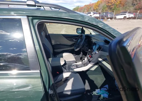 2022 Subaru Forester Limited from USA, damaged, VIN JF2SKANC6NH492135